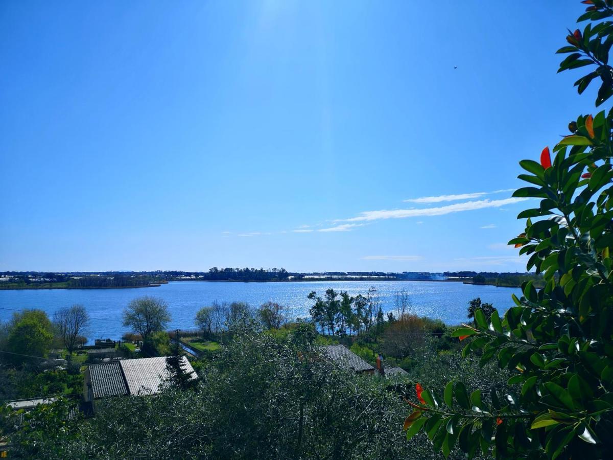 Sul Lago Dorato Терачина Екстериор снимка